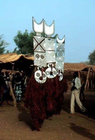 47-Three-plank-masks-Boni